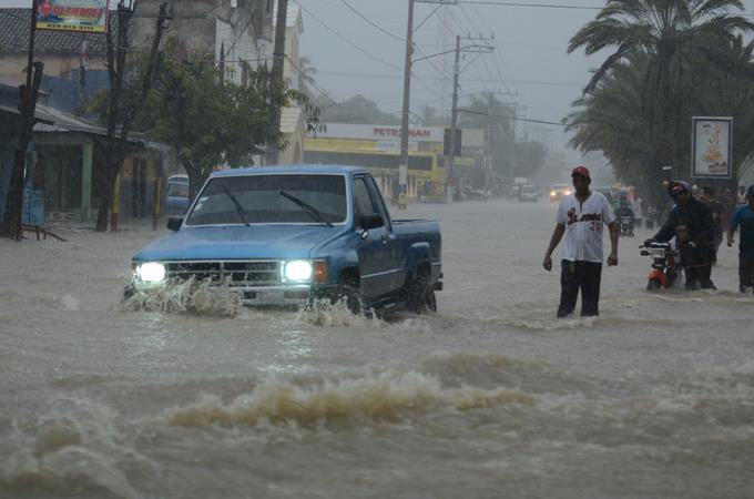 siguen-lluvias-en-region-cibao-y-se-reportan-danos