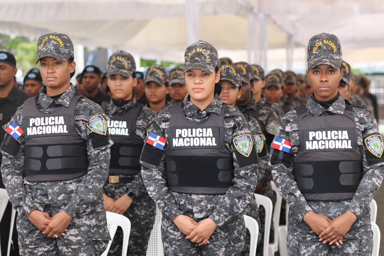 Crecen expectativas entre aspirantes a ingresar a las filas de la Policía  Nacional – Policía Nacional Dominicana