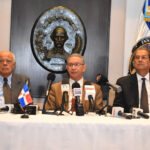 Foto 1, Wilson Gómez, Julio Rodríguez y Jacinto Pichardo.