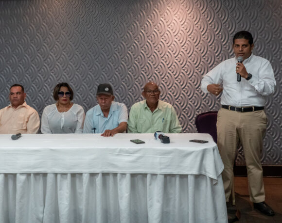 Foto 2, El presidente Marcelo Reyes, presidente de Fenaarroz y de UAD.